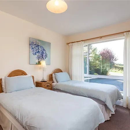 Rosville House Bed & Breakfast